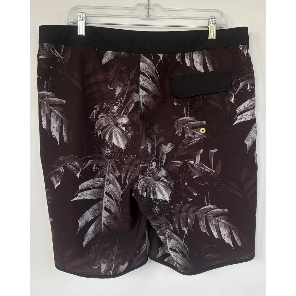 Tommy Bahama Mens Black White Tropical Monstera Leaf Board Shorts Swim Trunks 36